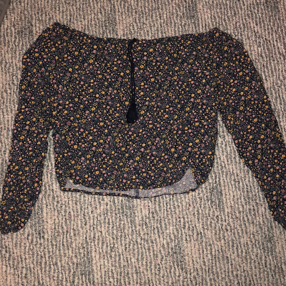Hollister shirt